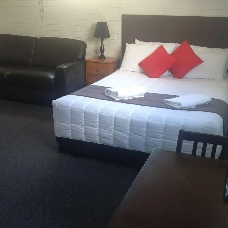 Avlon Gardens Motel