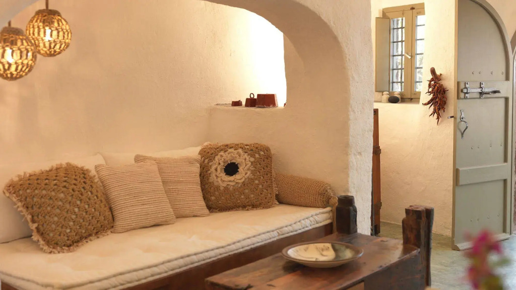 AFOURA HOUSES by K&K