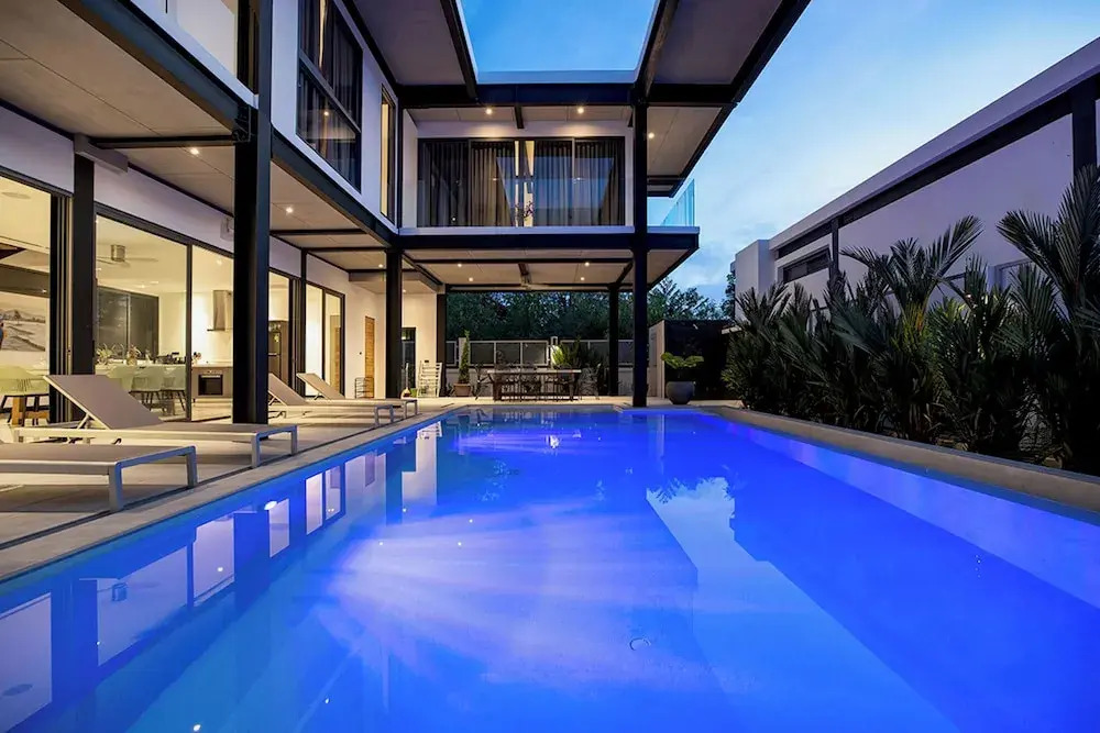 Stylish Salt Pool Villa Sunset Garden 5