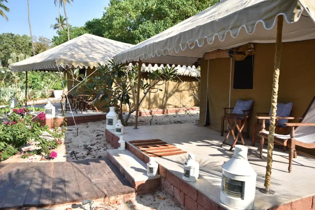 SaffronStays Stella Maris Beach House - 5BR pet-friendly beachfront estate with yoga pavilion, luxury tents & private Redi Beach access