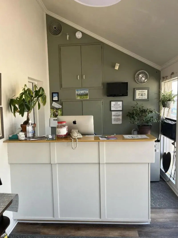 Woodland Motel