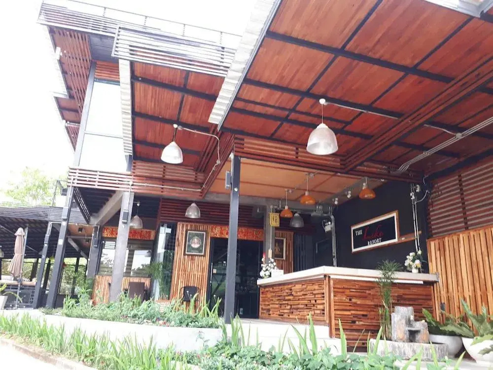 The Like Resort