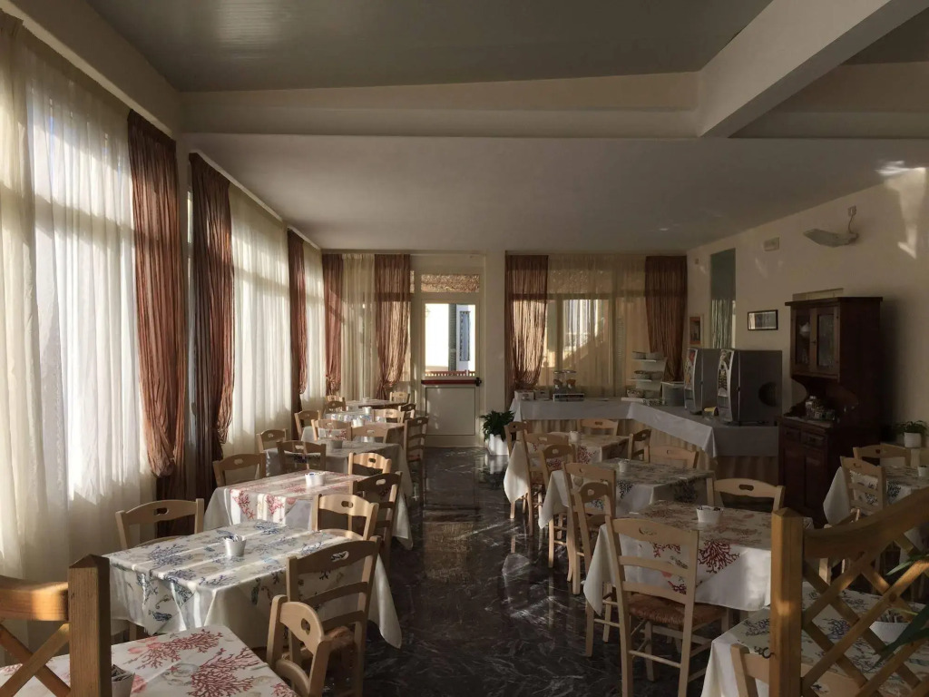 Hotel Verdesolemare