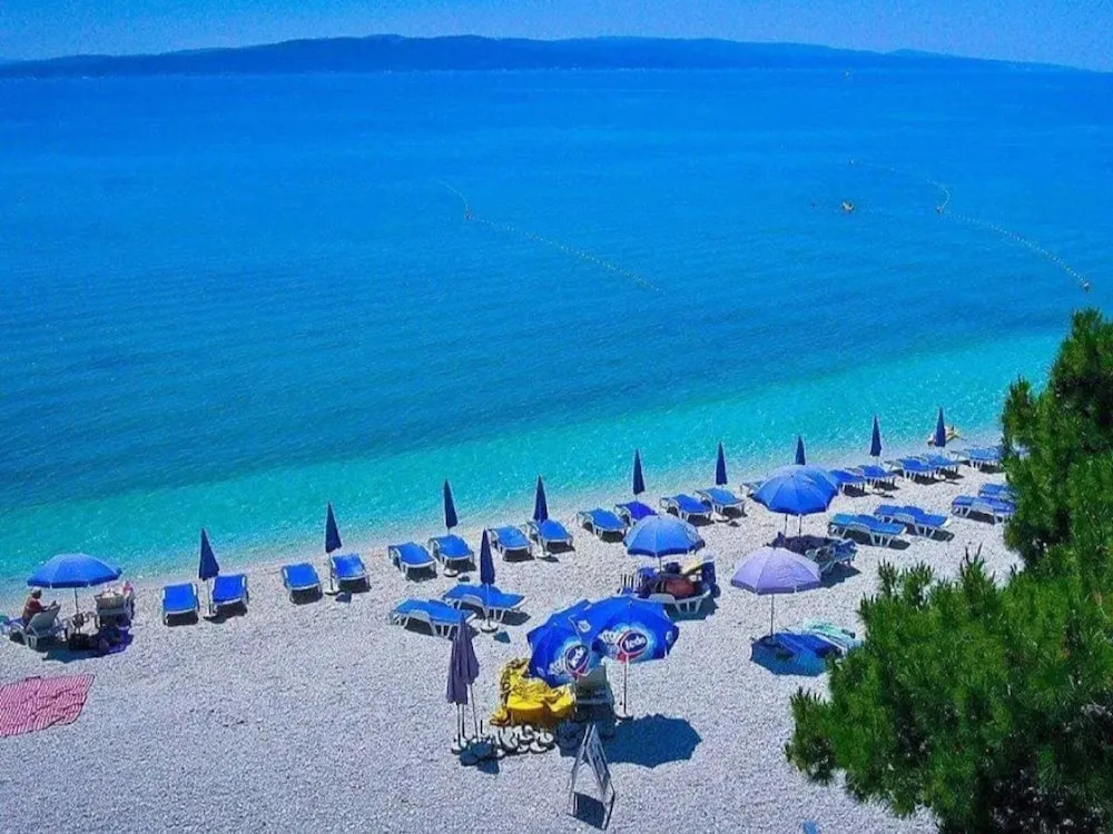 Apartments Pezo