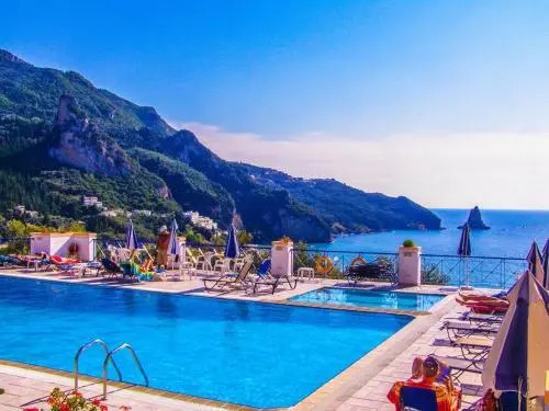 Aparthotel 3 stars Agios Gordios
