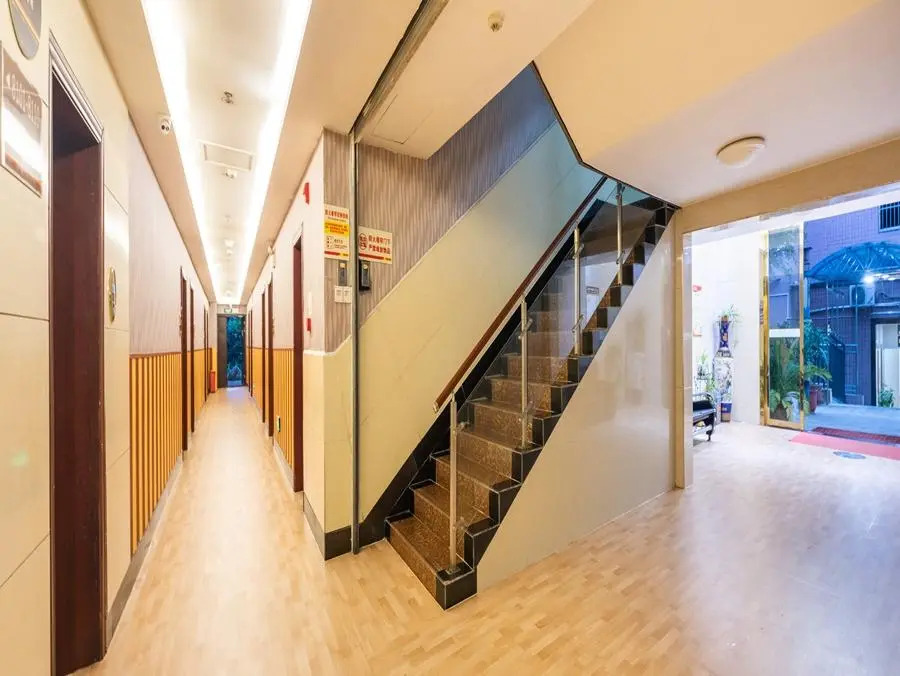 Super 8 Hotel Shiyan Beijing Middle Road