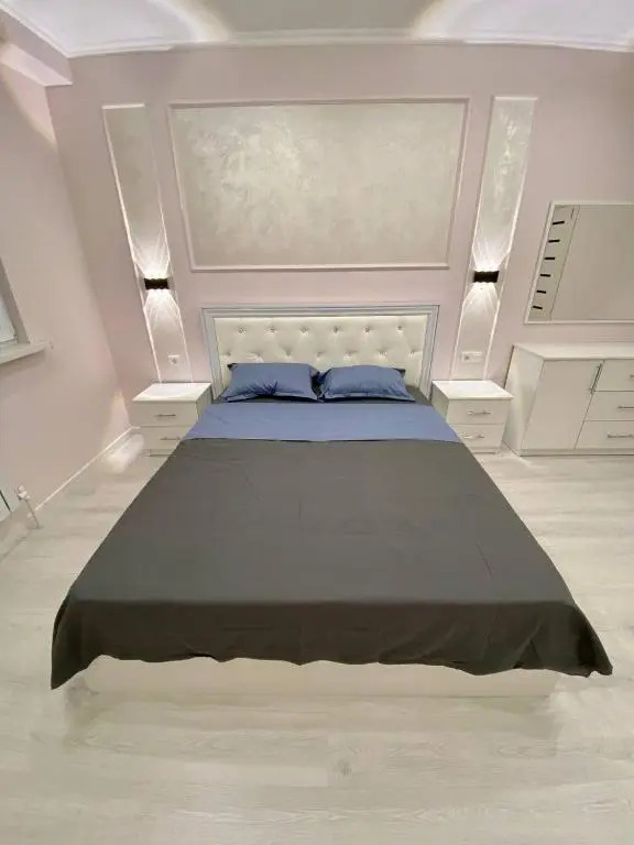 Comfortable apartment with 2 bedrooms on Tole bi 285/8