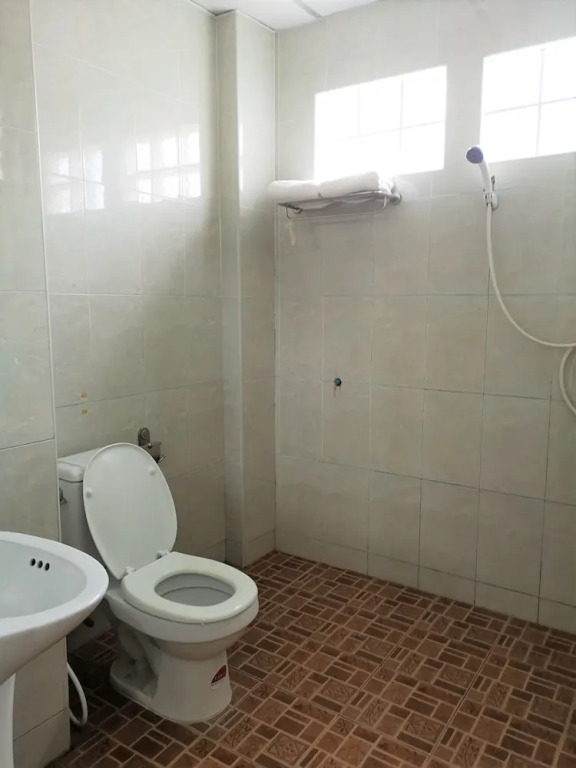 Tonkhoon Hotel