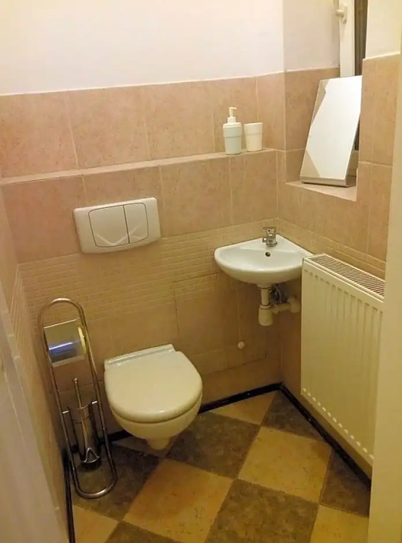 Lemon Tree Hostel