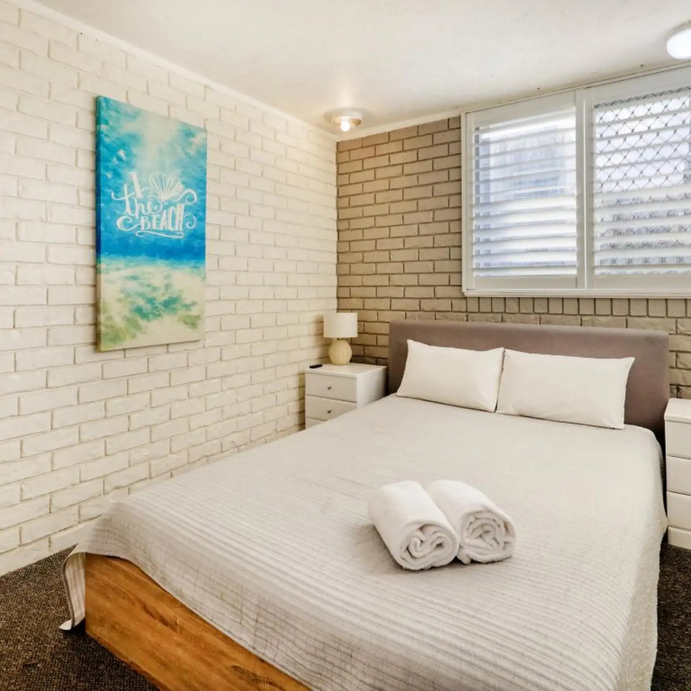 Merrima Court Holidays