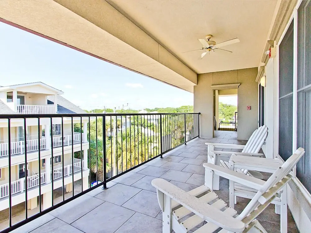 Silver Seas 301 by Tybee Vacation Rentals