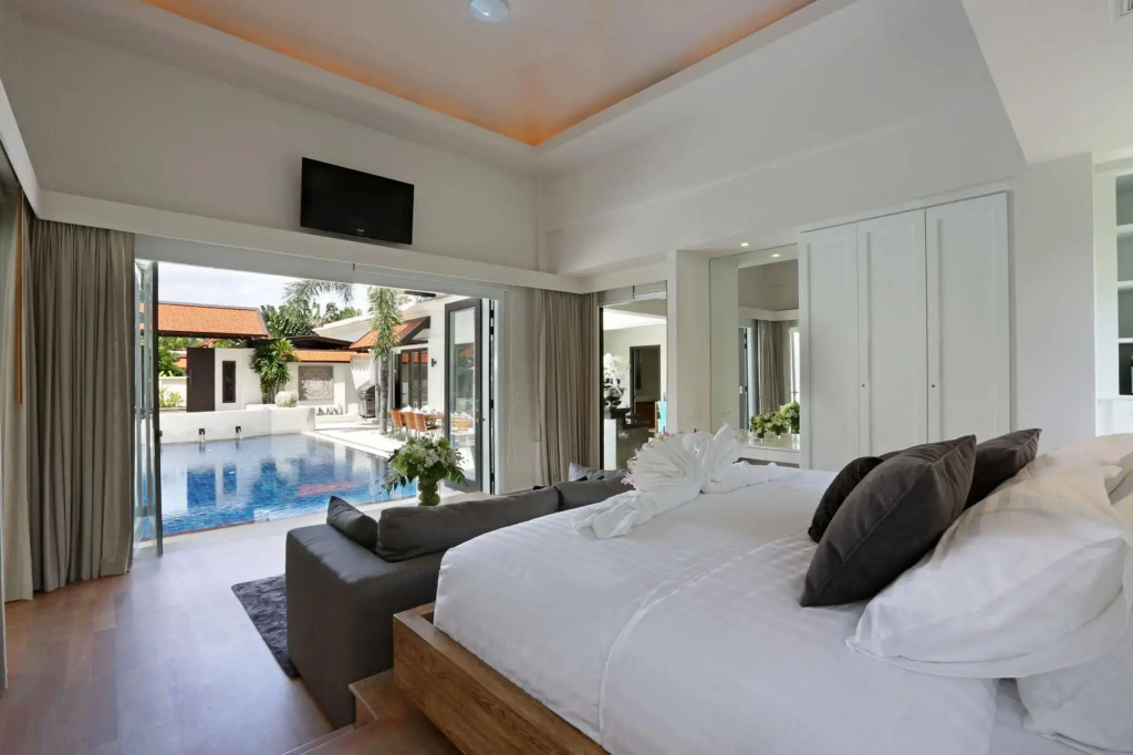 Saitaan Villa Dennapa Bang Tao Beach