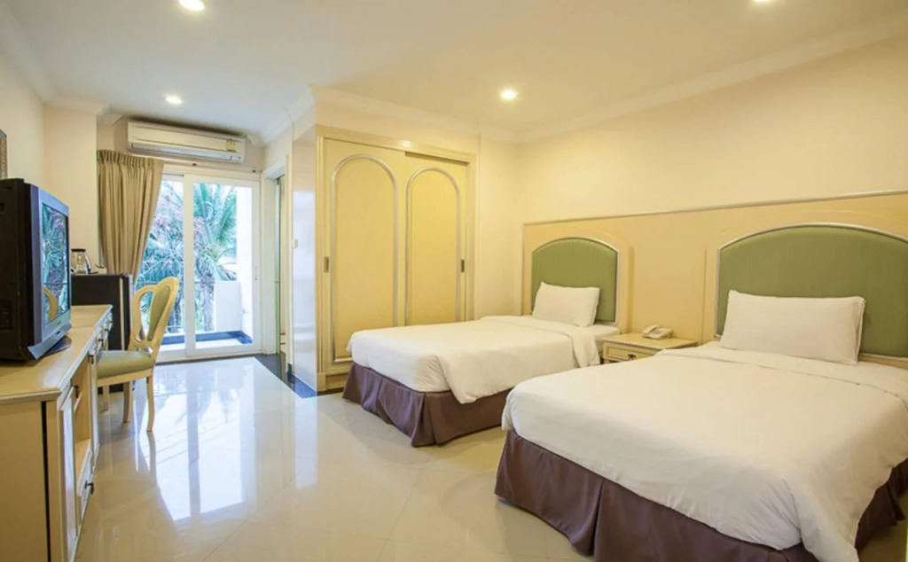Hillton Holiday Pattaya(ฮิลตัน ฮอลิเดย์ เซ็นทรัล พัทยา)