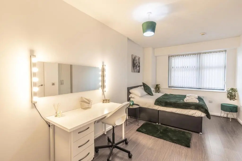 Modern 3 bed Apartment