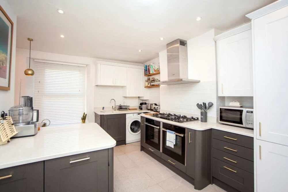 Modern and Chic 2 Bedroom in Bristol