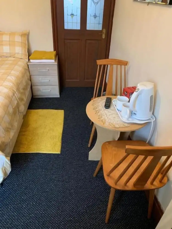 Busy Bee Guest House