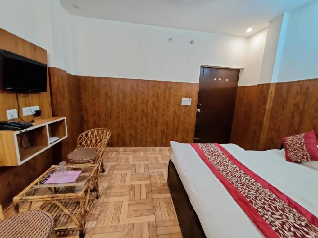 PerfectStayz Value Hills Tapovan