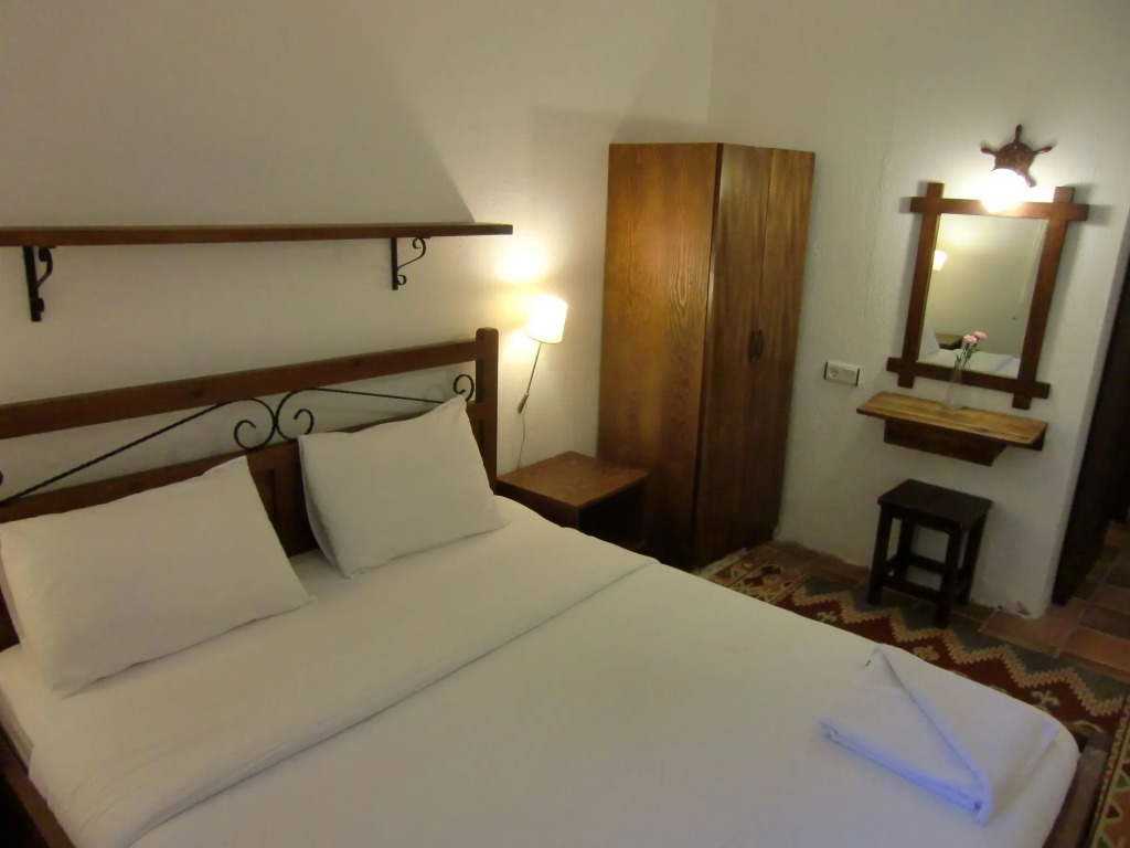 Hotel Happy Caretta