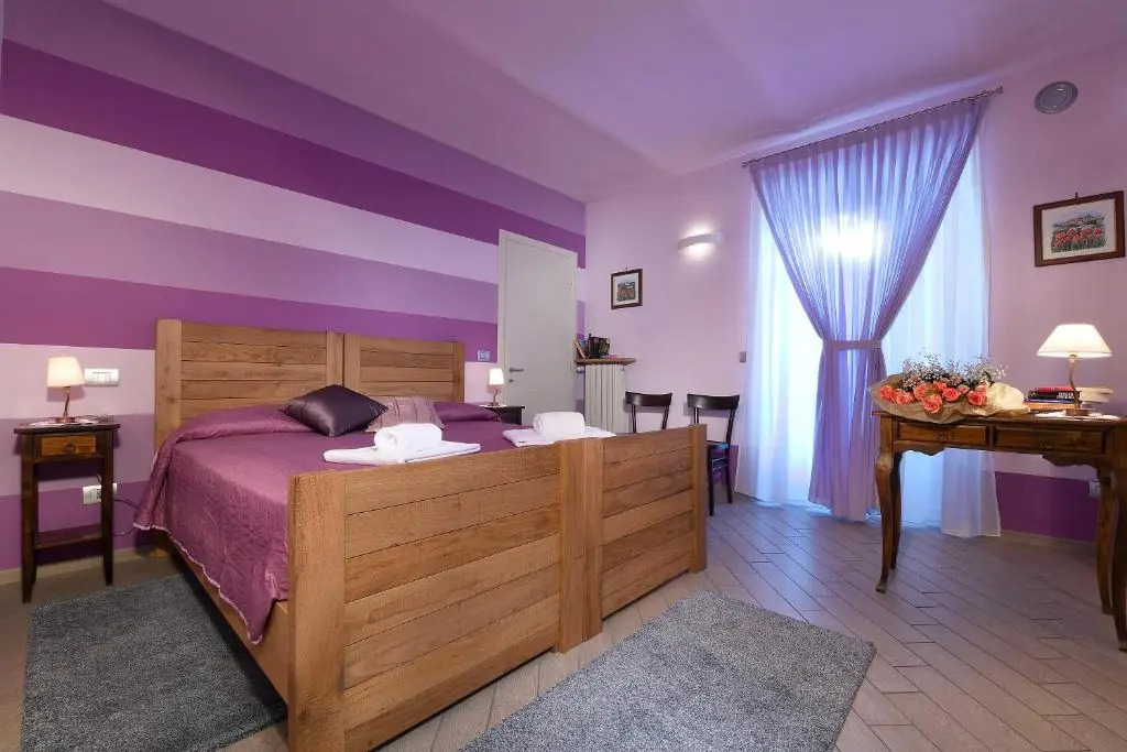 La Rosa nel Borgo - Suite con balcone e garage