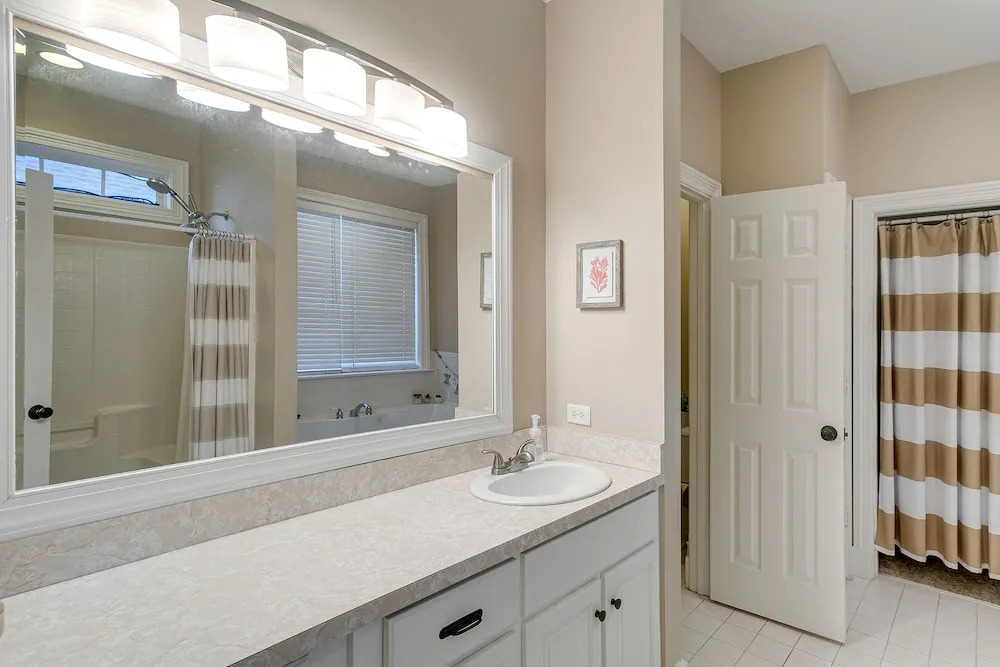 St Simons Island Vacation Rental: 5 Mi to Beach!