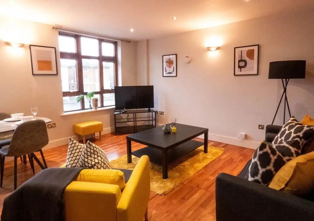 Modern Luxury 2 Bed Apartment