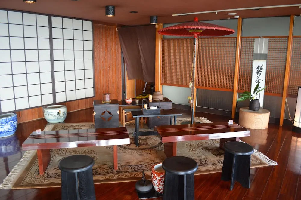 Tenku Hotel Kairo