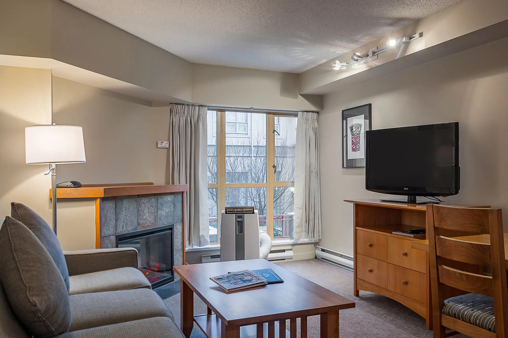 Whistler Peak Lodge