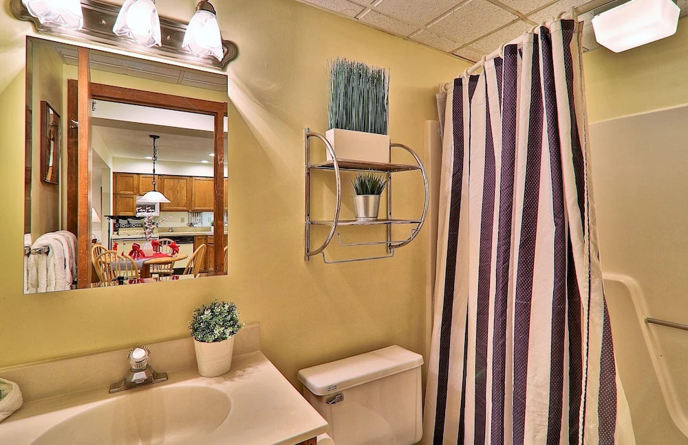 Mg 3b02 - Wow. Can You Get Any Closer? 1br/1ba Sleeps 4