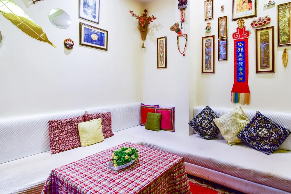 OYO 14170 Kufri Star Inn