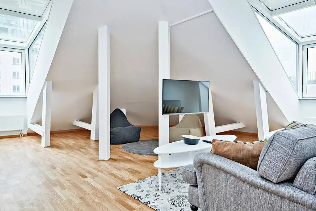 Engel Apartments