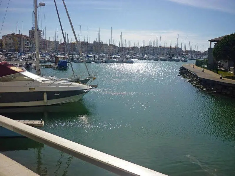 Port Brescou II