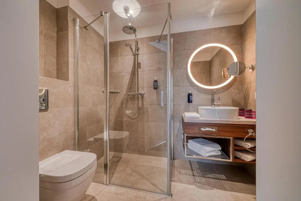 VOYA Hotel