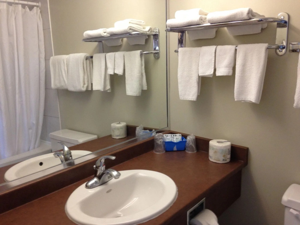 Silver crest lodge