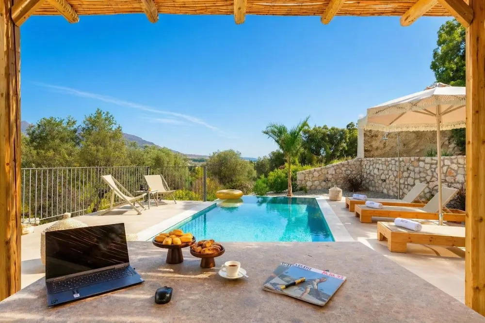 Massari Hills Moon Villa