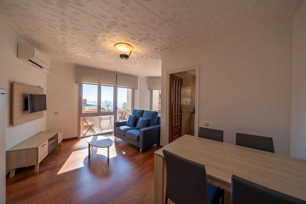 HomeHolidaysRentals Elodie Apartment