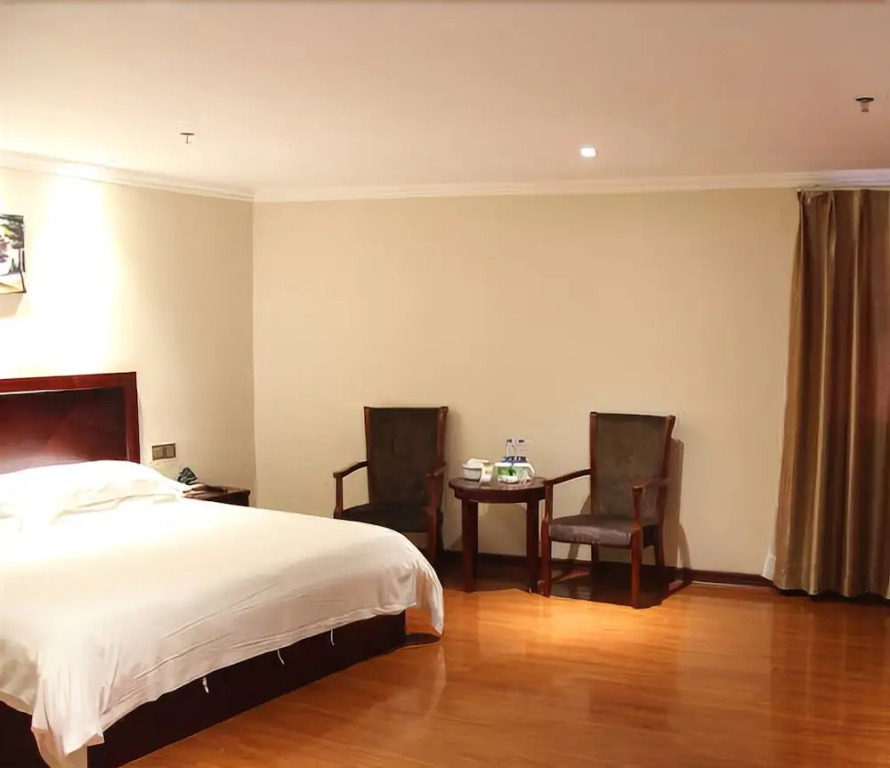 GreenTree Inn Shantou Jinhu Road Business Hotel