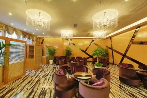 Eiffel Hotel