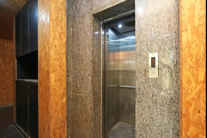 Hotel Noida Stay