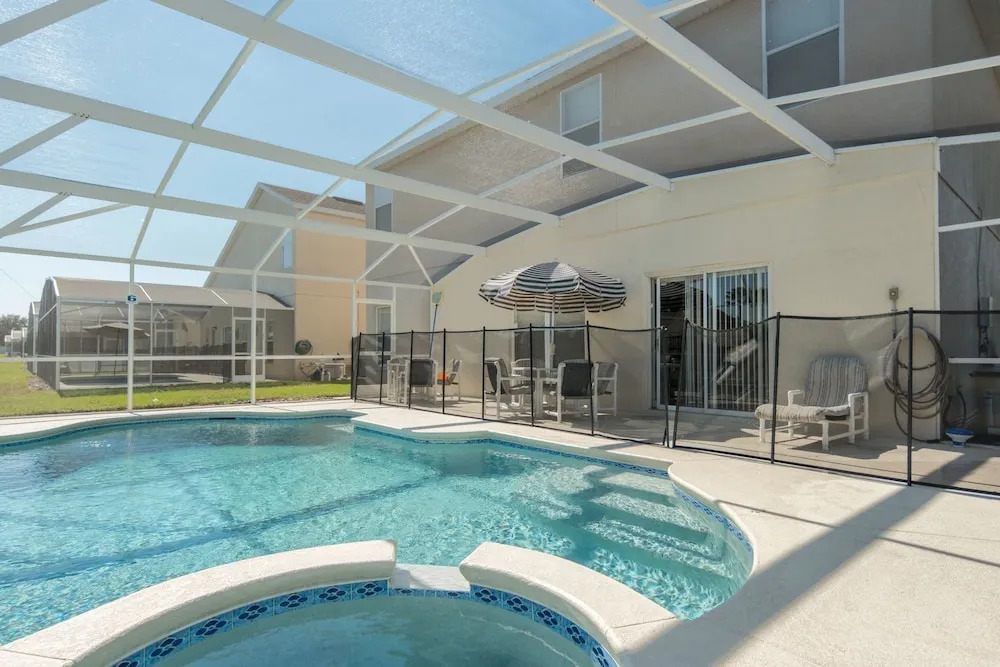 HL1002BD Hampton Lakes - Seven Bedroom Home