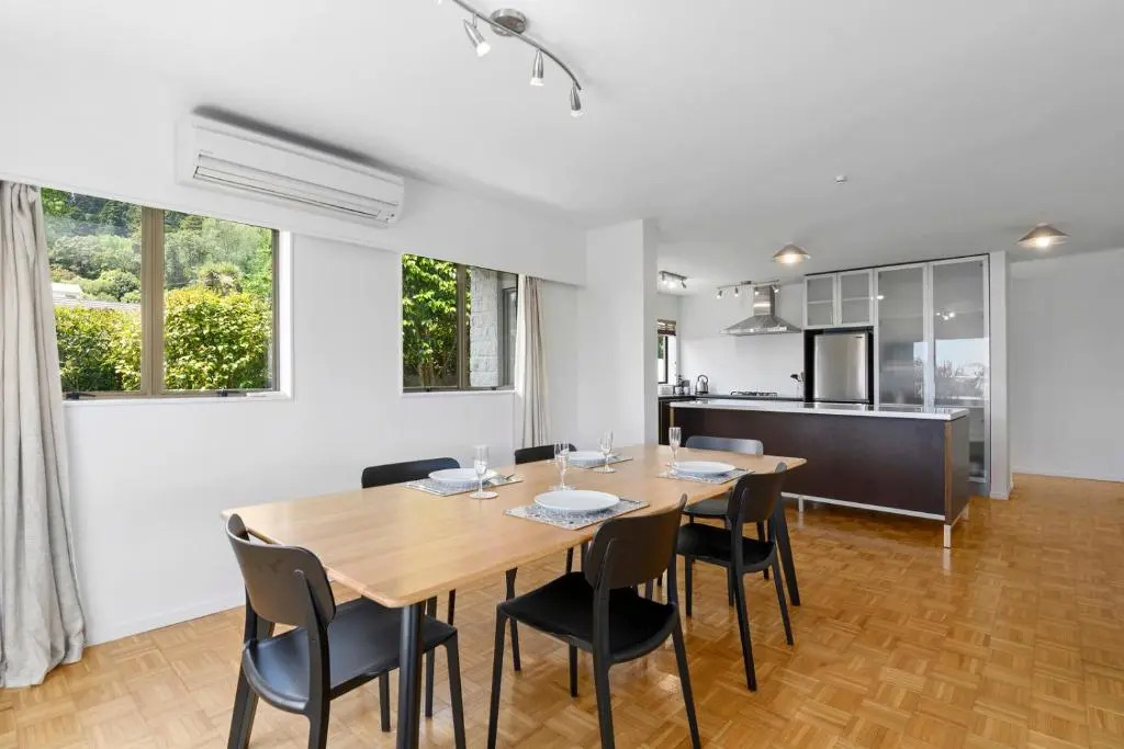 Rutherford Retreat - Nelson Holiday Home