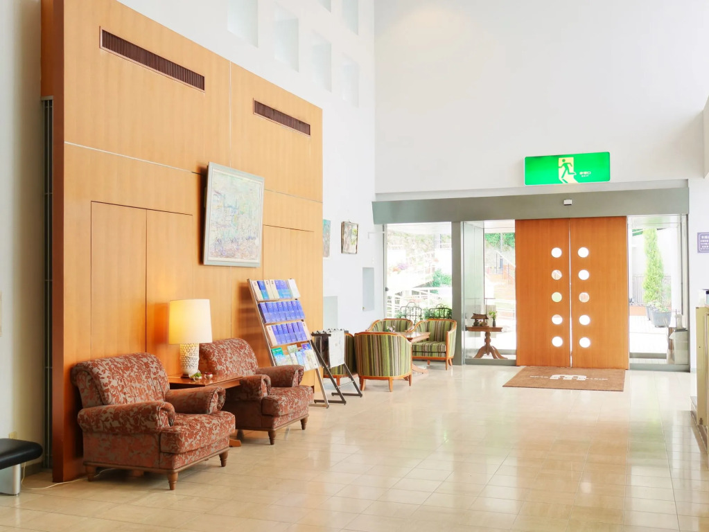 Wisterian Life Club Usami