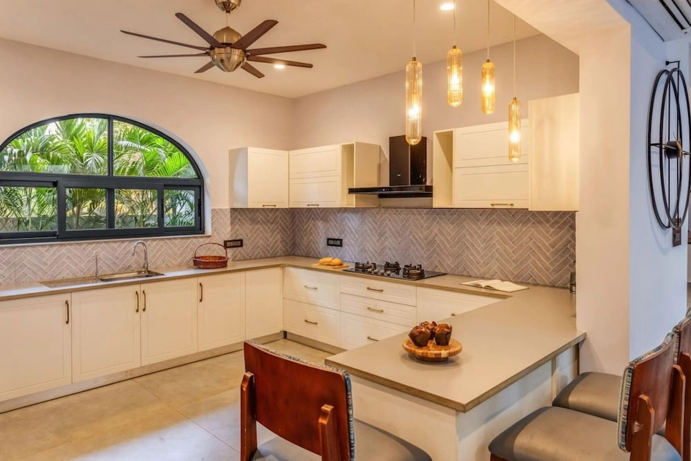 Luxury 4bhk Villa Near Morjim Beach Casa da Paz