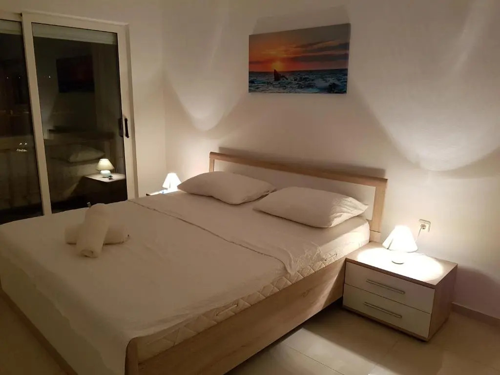 Elizabeta Apartments