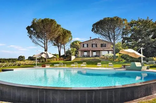 Todi - Villa Di Lusso Con Piscina A Sfioro E Vista A 360°
