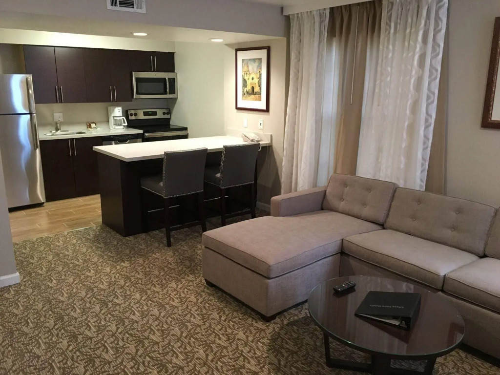 Chase Suite Hotel Newark Fremont