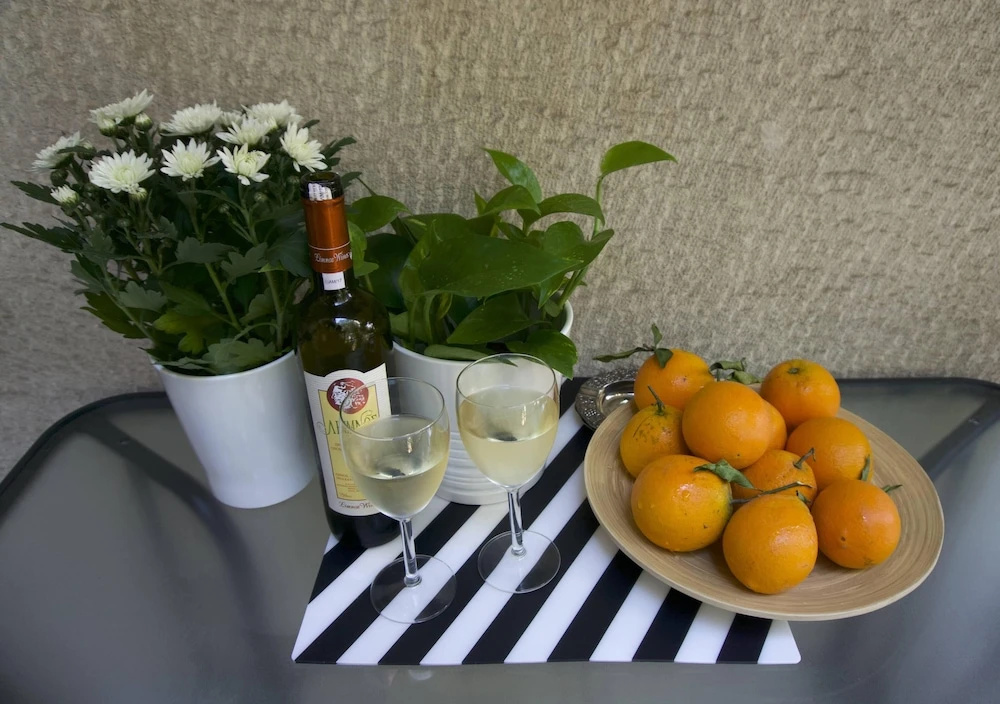 Cozy apartment, 5 min from metro station, center of Athens, newly renovated