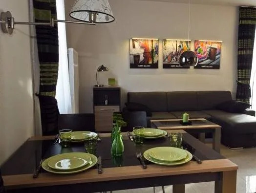 Elite Apartments Maraton Gardens
