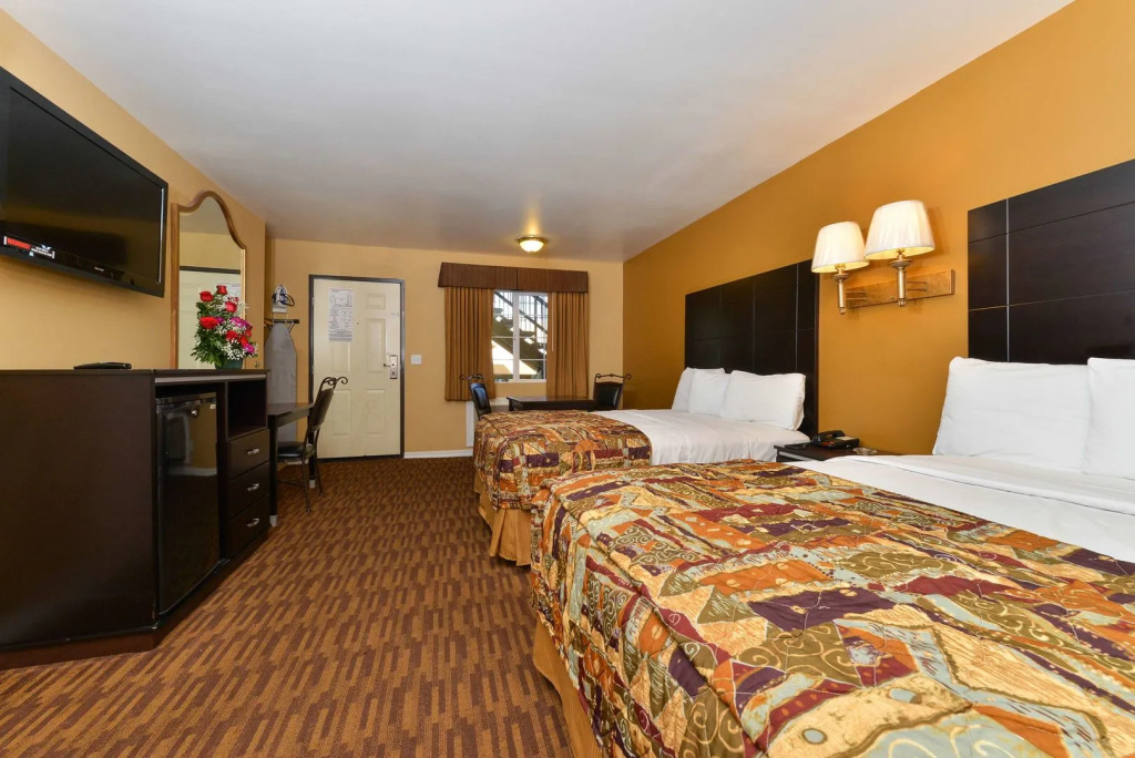 Motel 6 Los Angeles, CA - Downtown