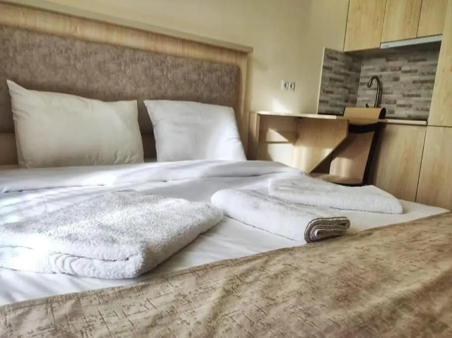 Leo Group BEST Apartment 14-300B Sunrise Batumi