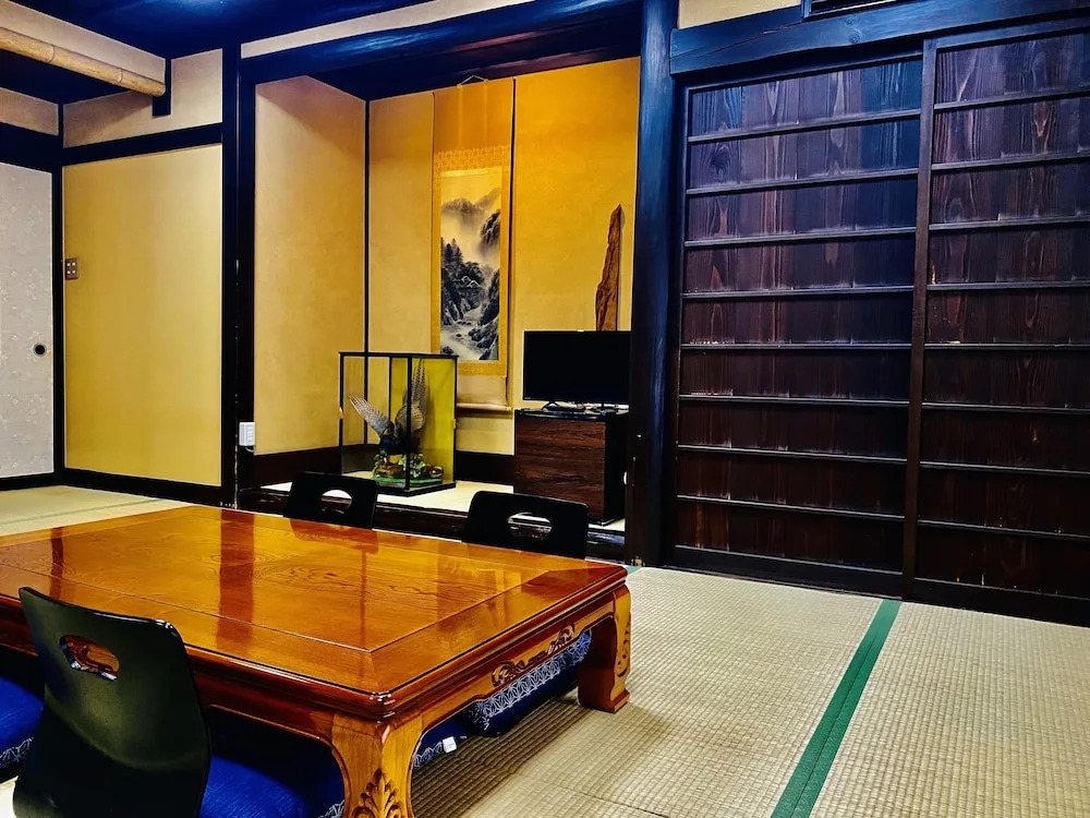 日本旅館　松亀荘